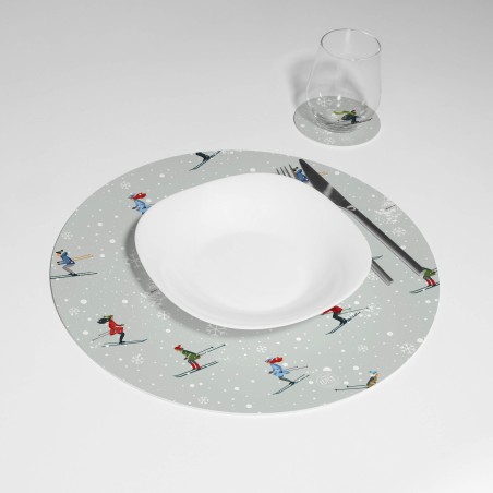 Kit 6 sottopiatti e 6 sottobicchieri “Sciatori nella Neve”, Collezione Kit sottopiatti con sottobicchieri - Le Tavole di